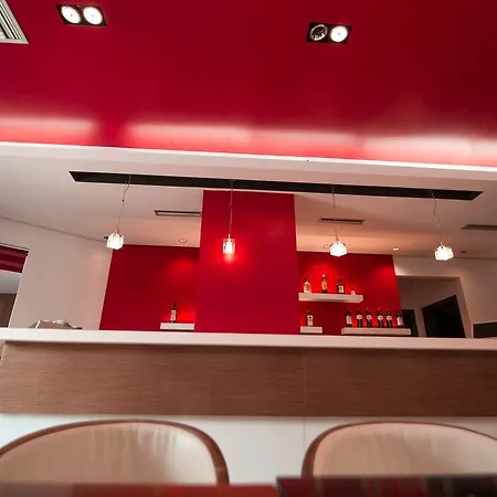 Отель Flamingo 3*